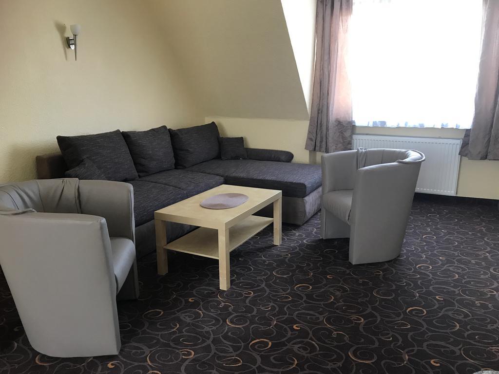 Hotel Seemeile คุกซ์ฮาเวน ภายนอก รูปภาพ