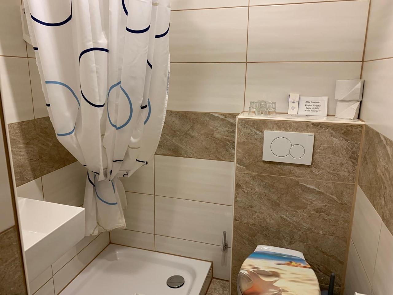 Hotel Seemeile คุกซ์ฮาเวน ภายนอก รูปภาพ